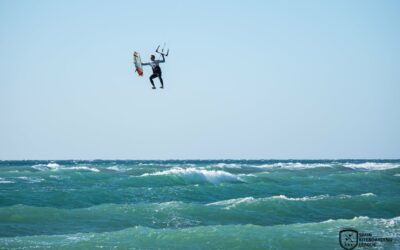 ANDALUCÍA INFORMACIÓN | BARBATE El Big Air Caños de Meca reúne a los mejores riders de esta modalidad de kitesurf