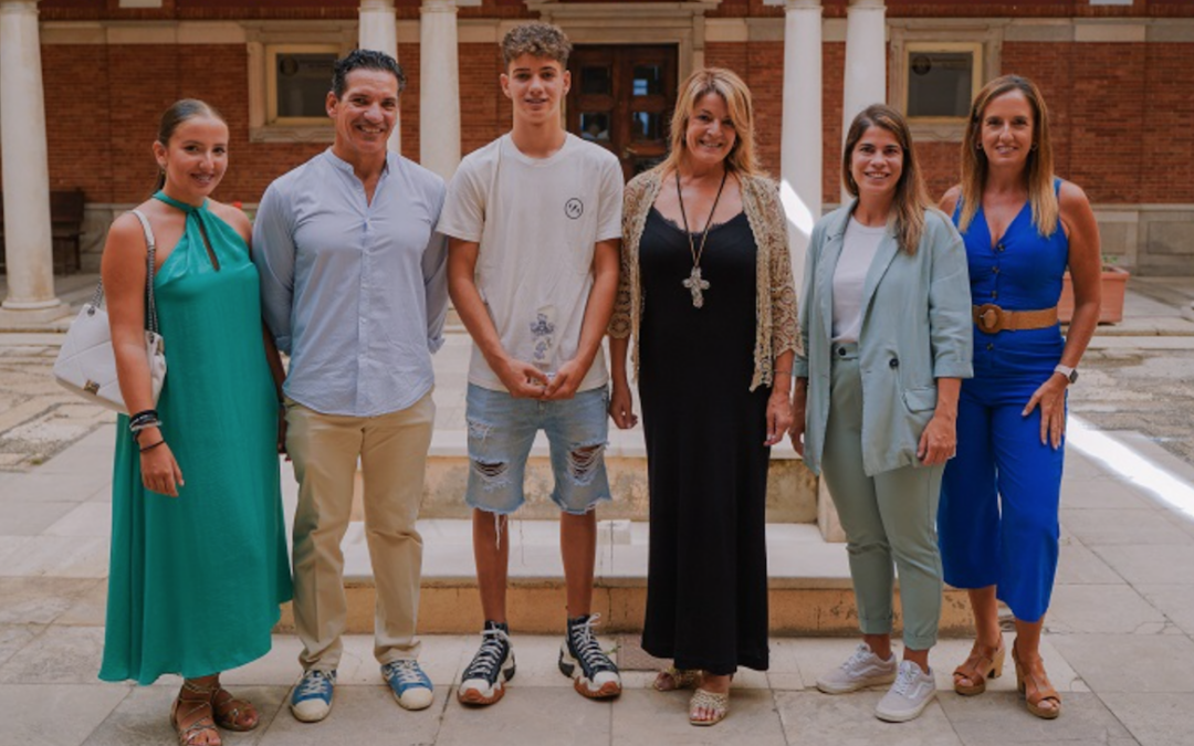 Recibimiento a Javier López, Campeón del Mundo Sub16 de Kitesurf