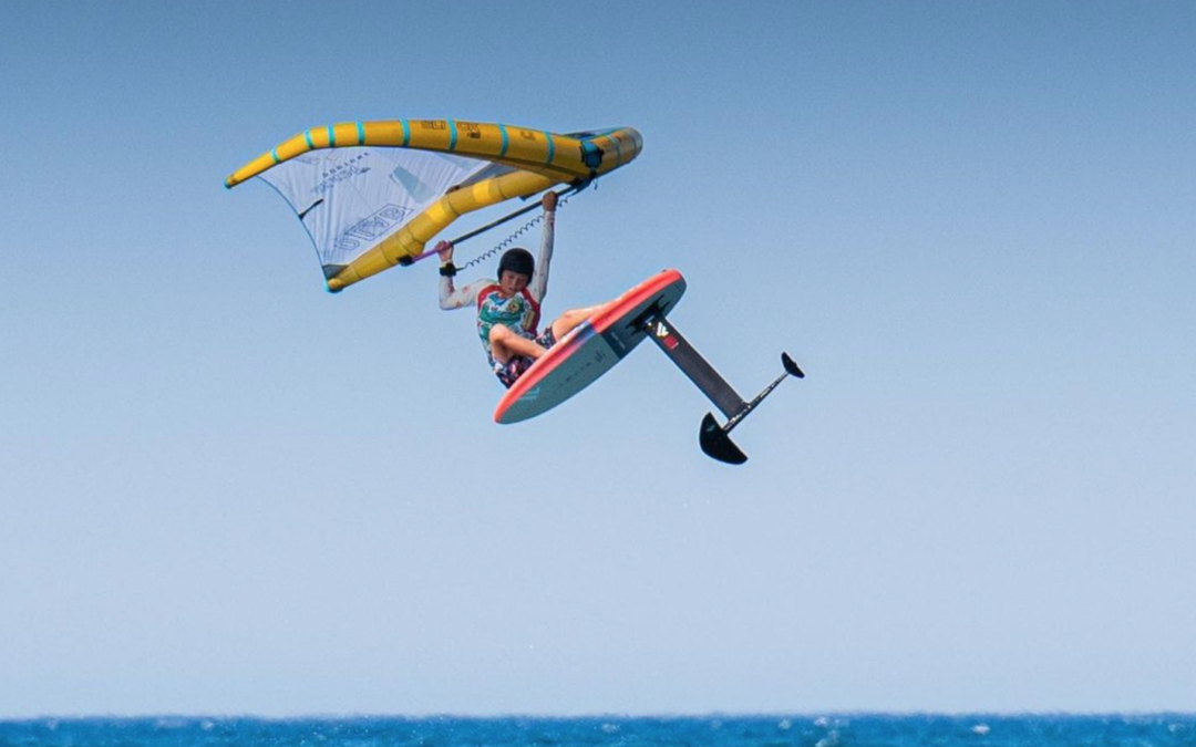 GRADA CERO – Manu Morillo, una joven promesa del wingfoil que ya destaca en competiciones nacionales